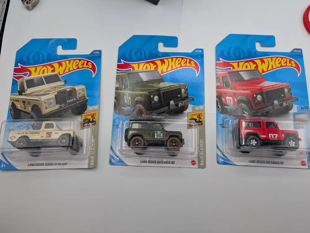 Hot Wheels Land Rover Series III Pickup Defender 90 Baja Blazers Factory Fresh